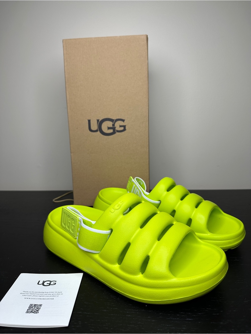 UGG Women’s Sport Yeah Slingback Sandals Key Lime Size 8 Water-Resistant NEW